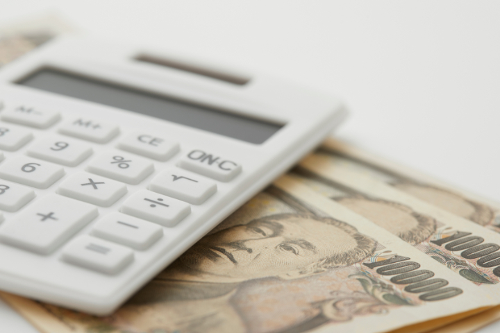 インプラント治療にかかる費用のイメージ