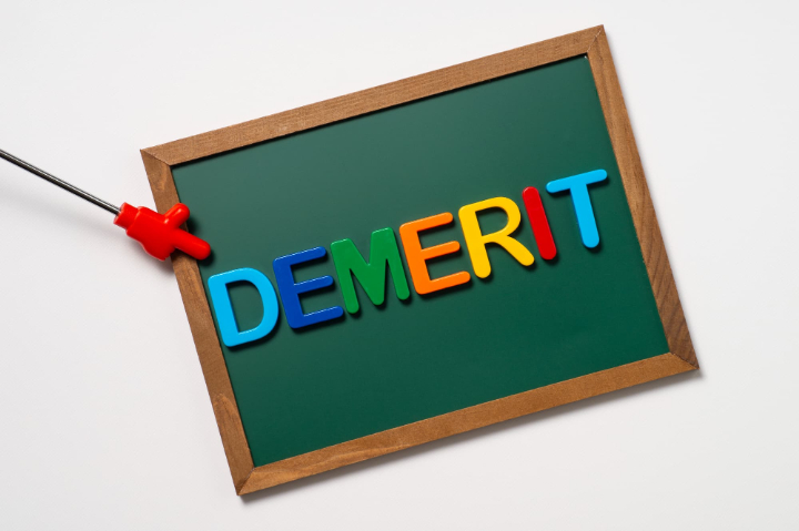 審美歯科のデメリットを説明するイメージ