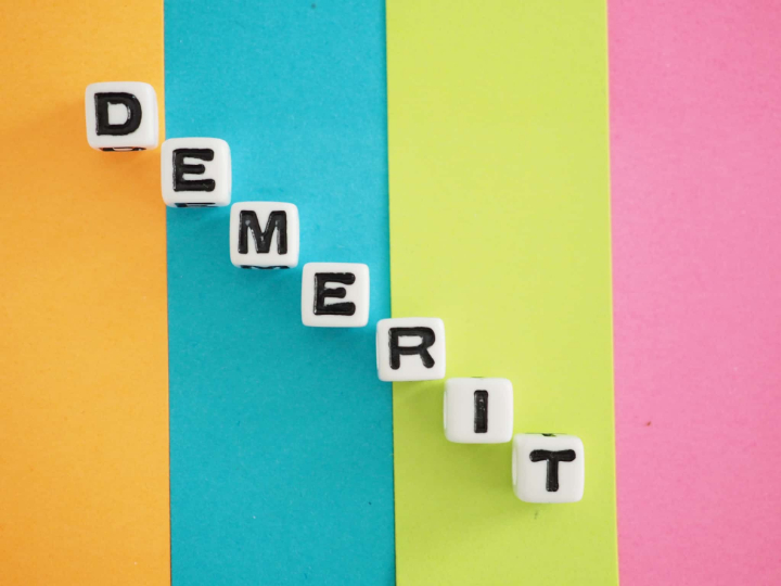 歯周外科治療のデメリットのイメージ