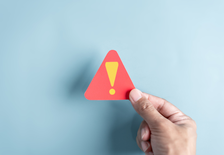 出っ歯のまま放置すると発生するリスク