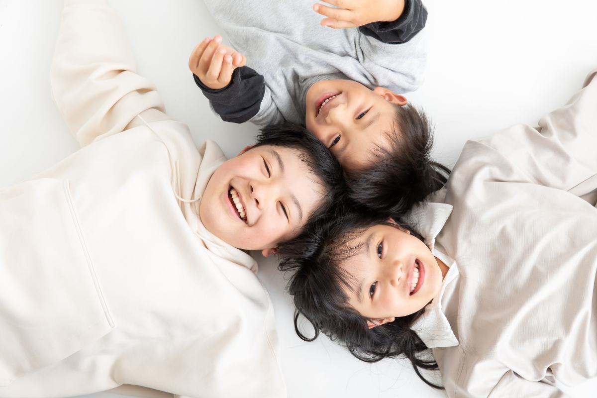 小児矯正で受け口を矯正して綺麗な歯になった子ども