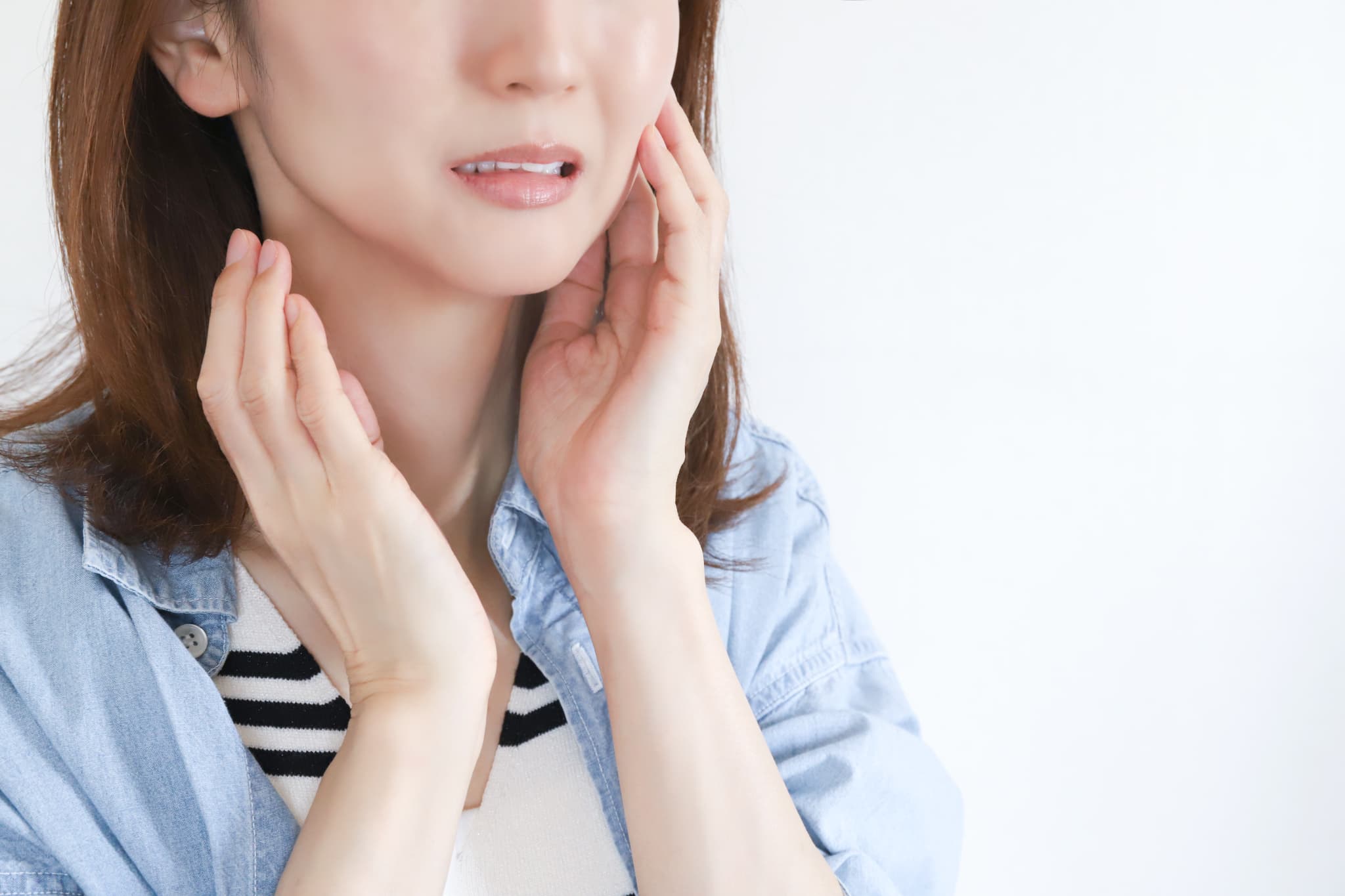 出っ歯を放置して顎関節に負担がかかった女性